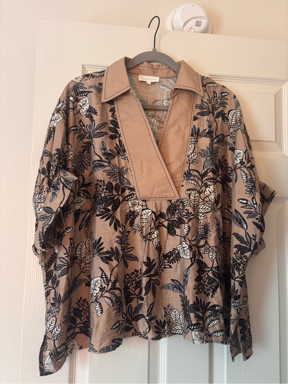 entro Tan Floral V-Neck Tunic with Black & White Boho Print